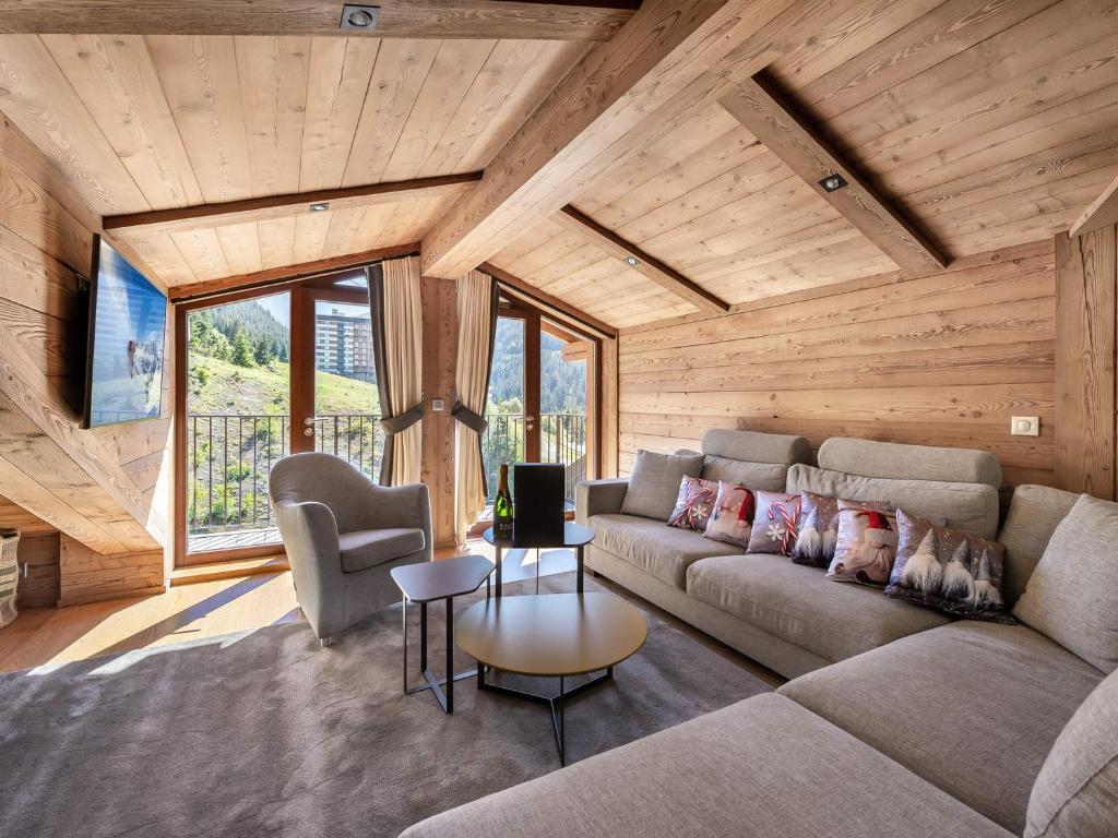 Appartement skis aux pieds à Courchevel avec parking et WIFI - FR-1-563-41 - 1