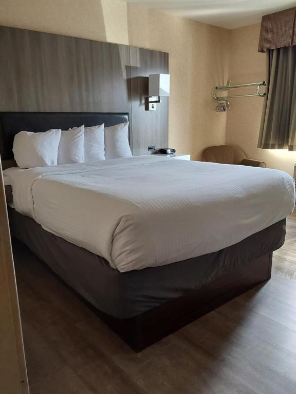 GuestHouse Inn Bellingham photo