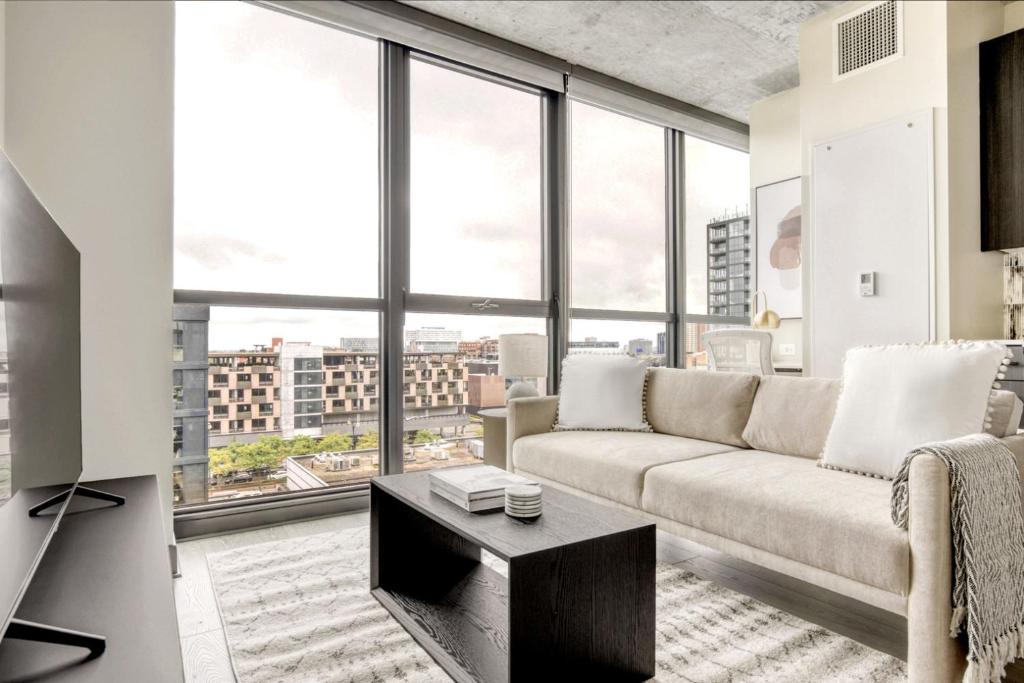 Airy Loop Studio w pool gym nr L CHI-726, Chicago