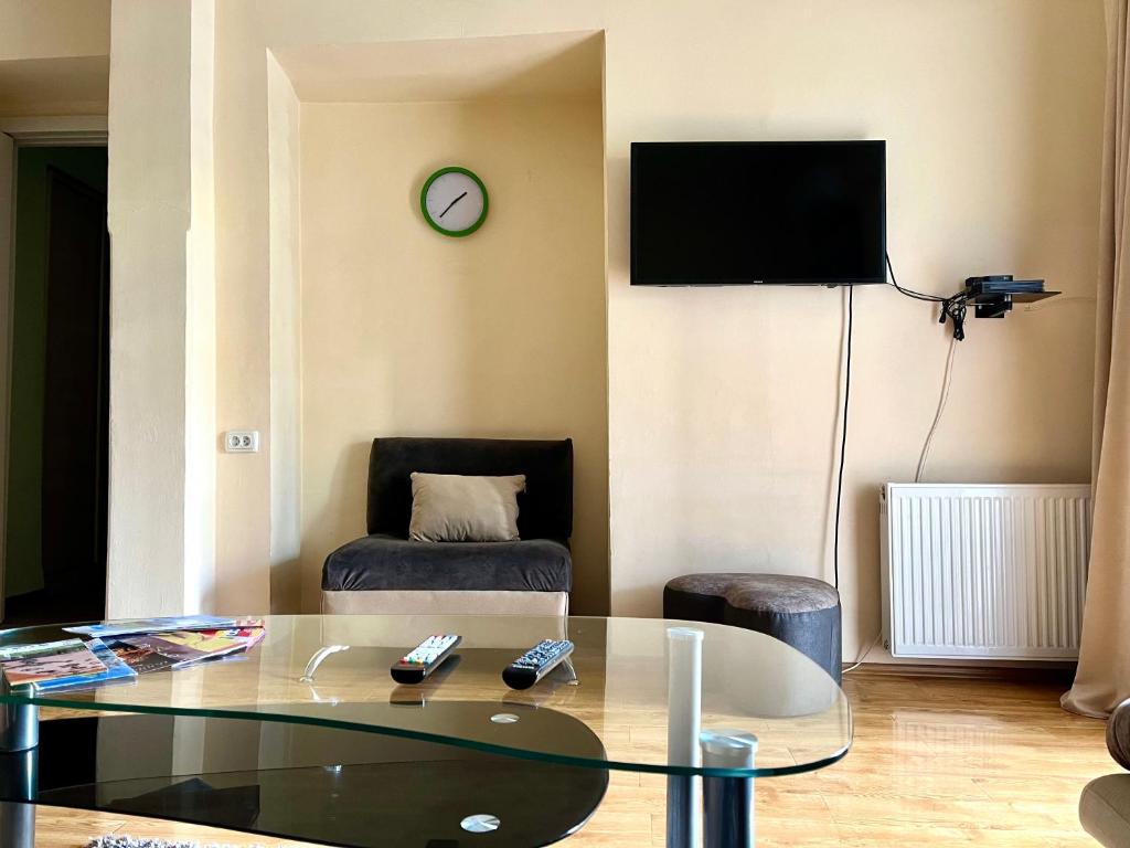 Apartment in Old Tbilisi Orbeliani Square photo