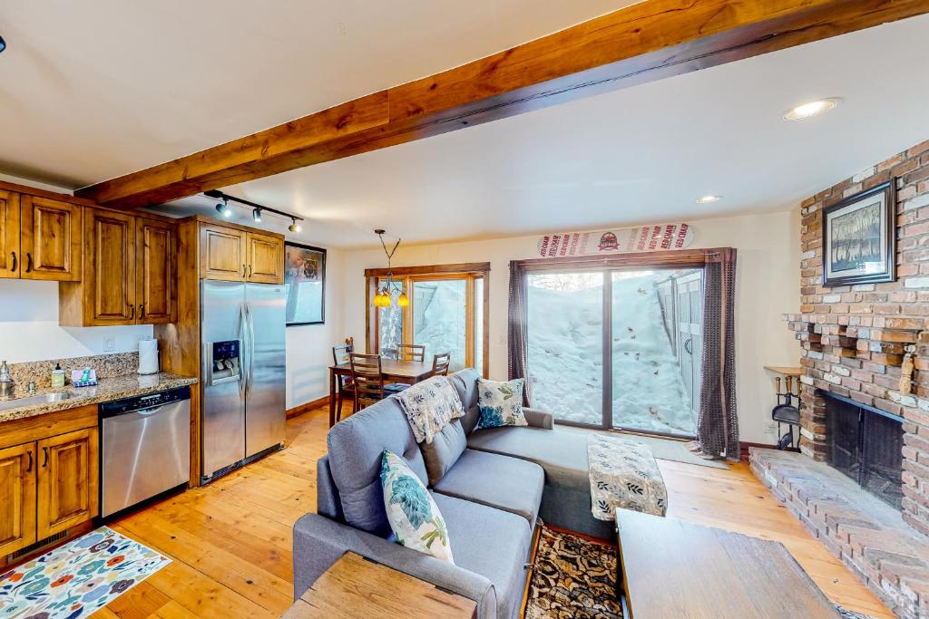 Ideal in Idaho, Ketchum