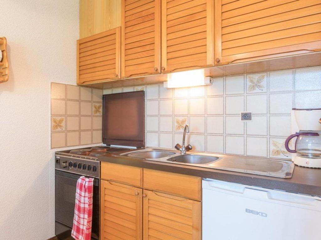Studio cosy proche des Grands Bains, ski nordique, balcon sud-est, 4 couchages, local à skis - FR-1-330F-218 - 5