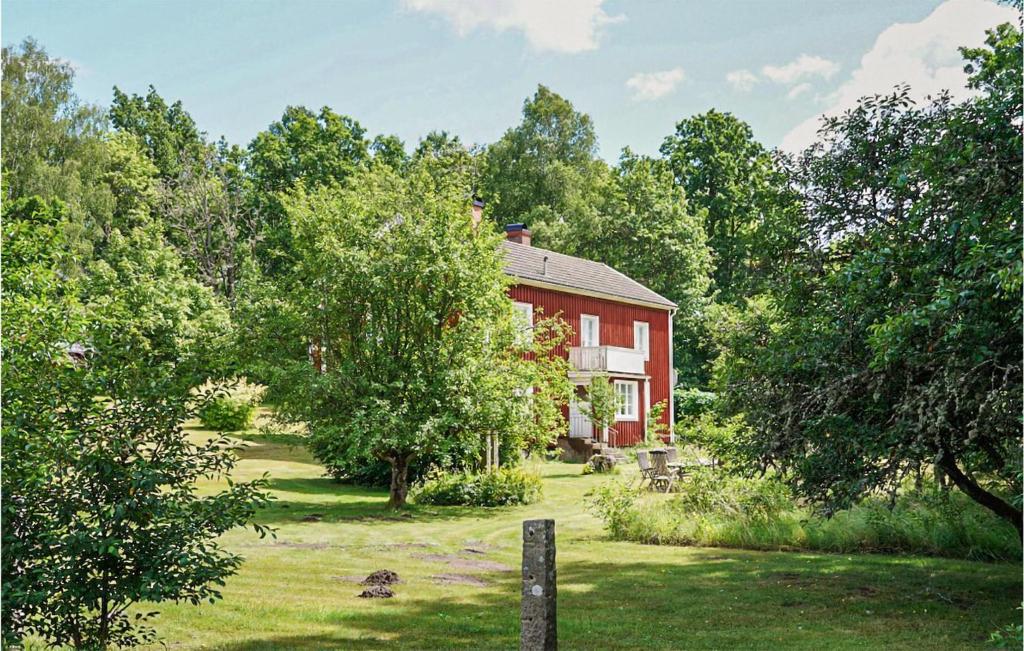 Amazing Home In Hovmantorp With Wifi, Hovmantorp
