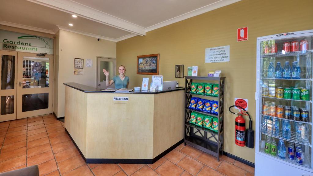 Cootamundra Gardens Motel photo