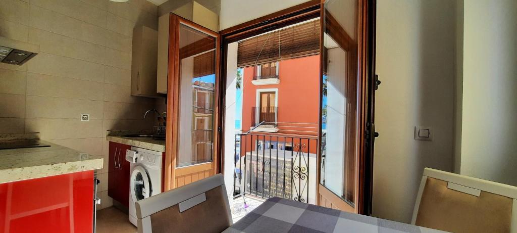 AR35 Coqueto apartamento en primera línea del casco antiguo - 3