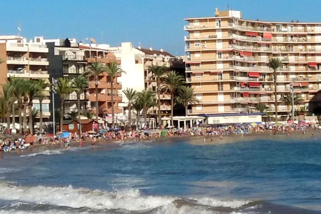 Modern apartment in Torrevieja with terrace – 58 m², Torrevieja