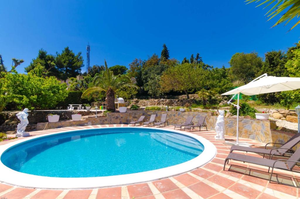 Club Villamar - Frisina - 1