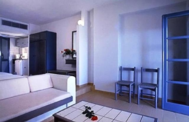 Blue Sky Hotel Apartments 전경