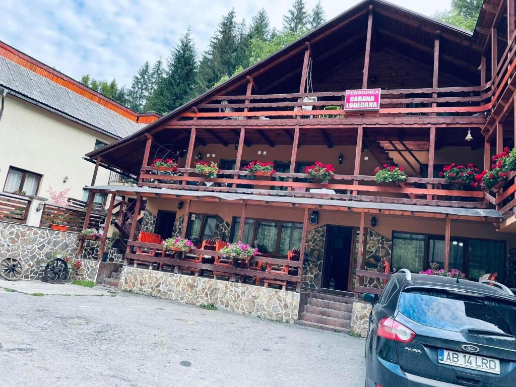 Cabana Loredana — Hotel in Rogoz