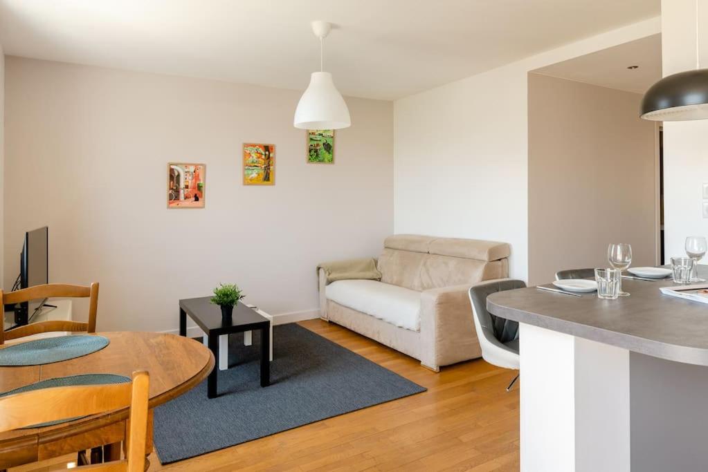 LET'S - 50 m² - T2 Part Dieu / centre - Wifi - 3