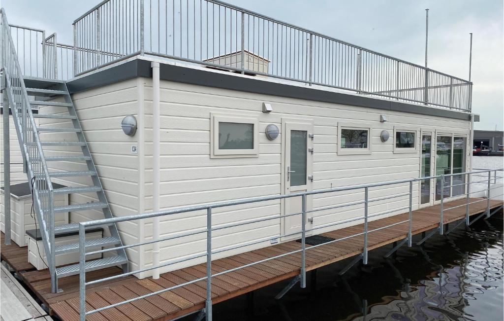 Aqualiving Kempers — Hotel in Amsterdam