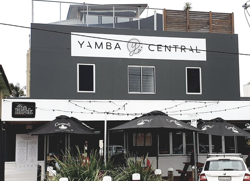 Yamba Central, Yamba