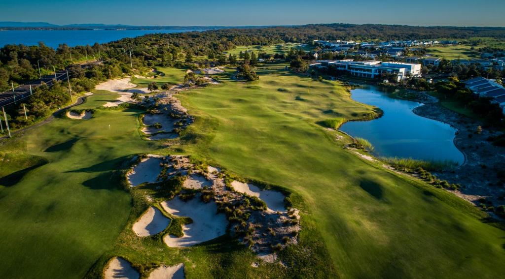 Campo de golf en el alojamiento