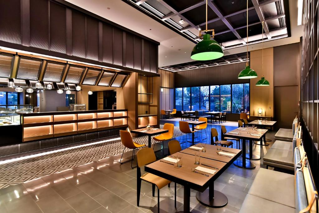 八里福朋喜來登酒店