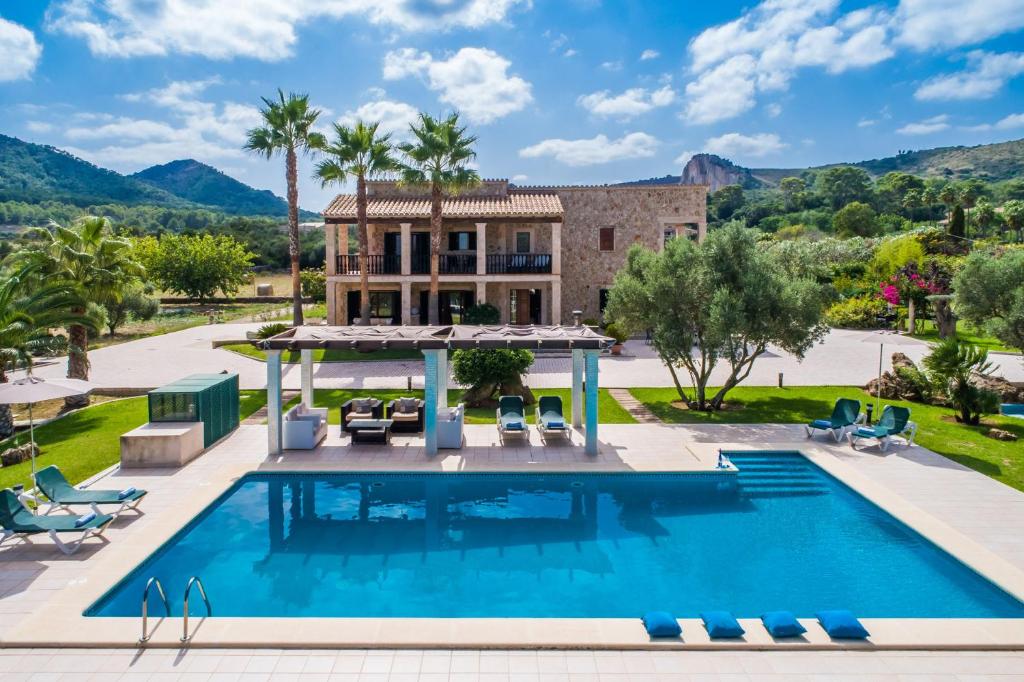 Ideal Property Mallorca - Ca na Siona 6 PAX, Alcudia