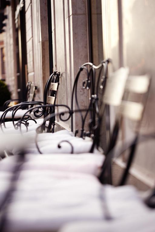 Hotel AMANO Rooms & Apartments — Restaurant & bars in Berlin, Berlin