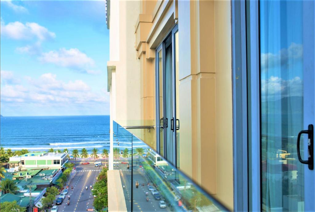 Richico Apartment and Hotel