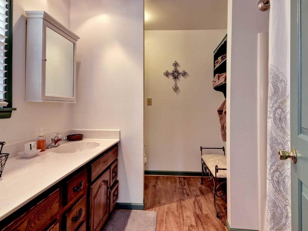 Aldrich House Bed & Breakfast photo