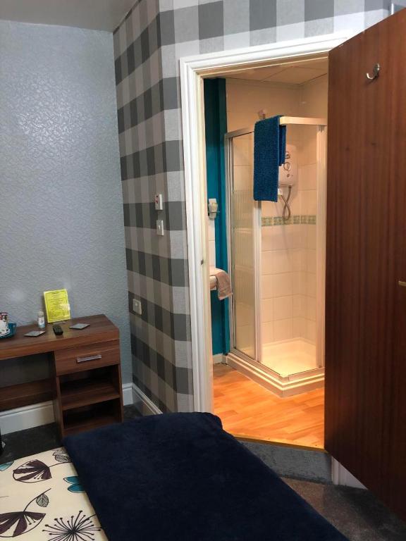 Springfield Hotel photo