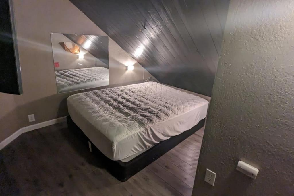 Tahoe Keys Loft-Garage Parking, South Lake Tahoe