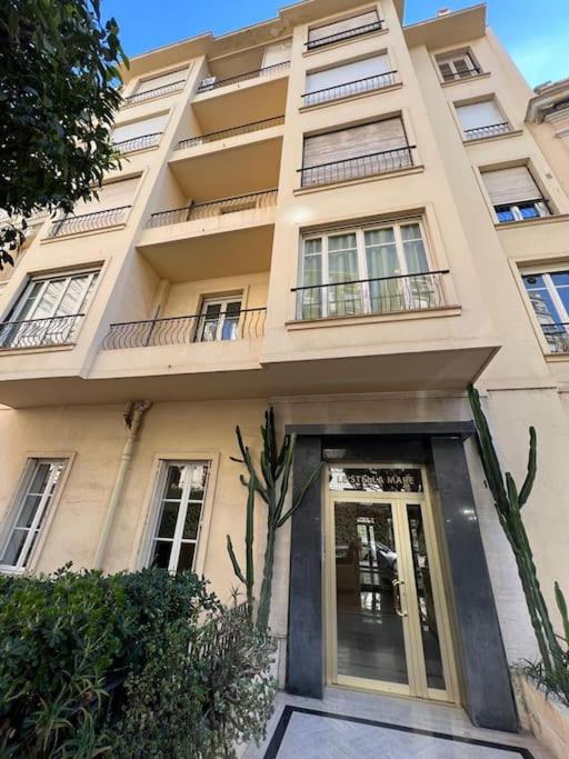 Spacieux 3 Pieces de standing au centre de Monaco