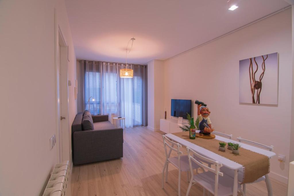 LA TERRAZA DE LA VEGA - Ubicación inmejorable , wifi , terraza y parking gratuito - 5