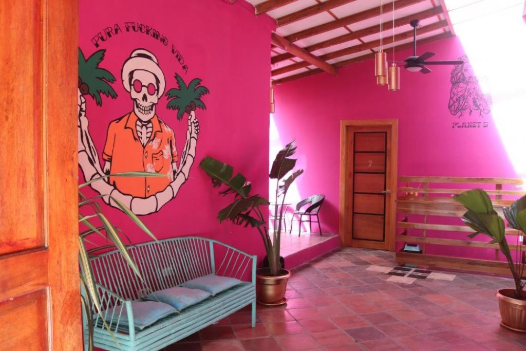 Planet B Hostel — Hotel in Quepos