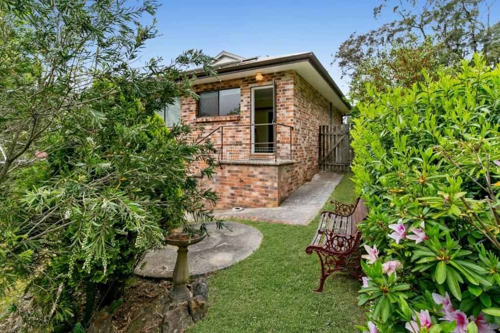 Snug Cottage photo