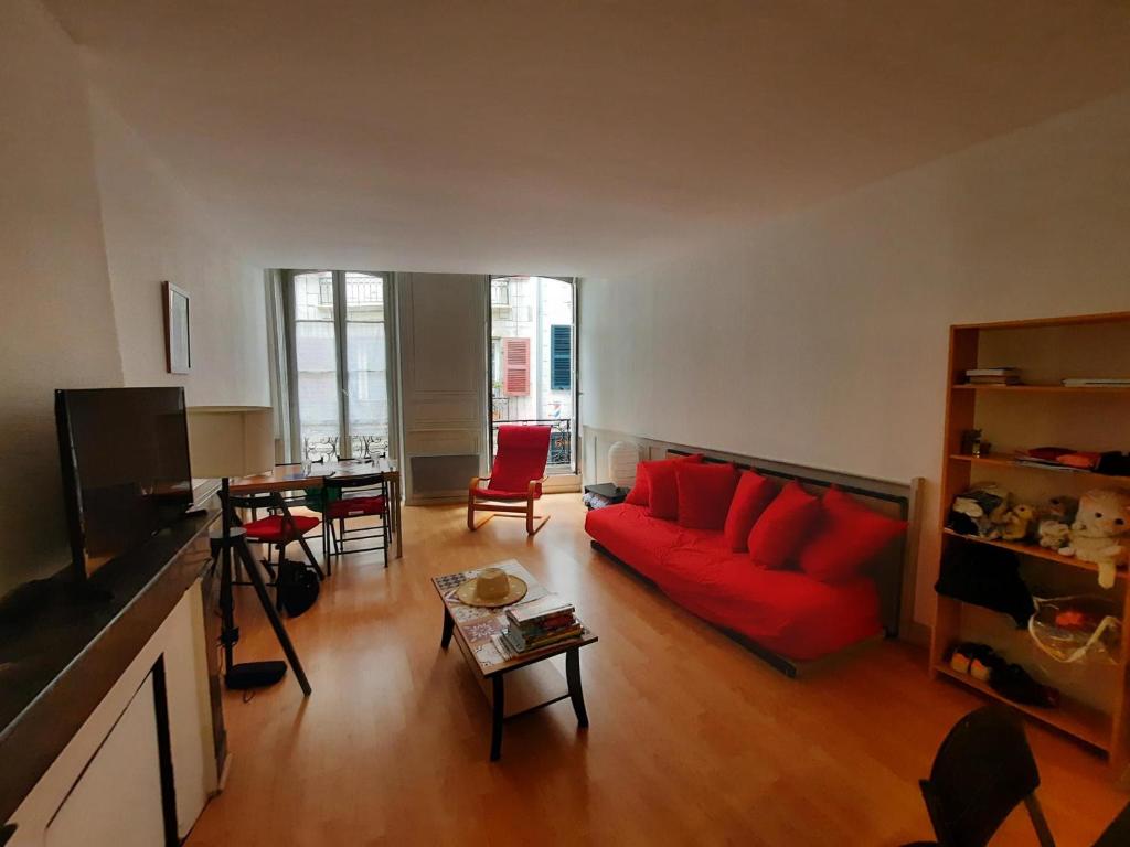 Apartment Bayonne, 2 pièces FR1239891 Apartment in Bayonne in