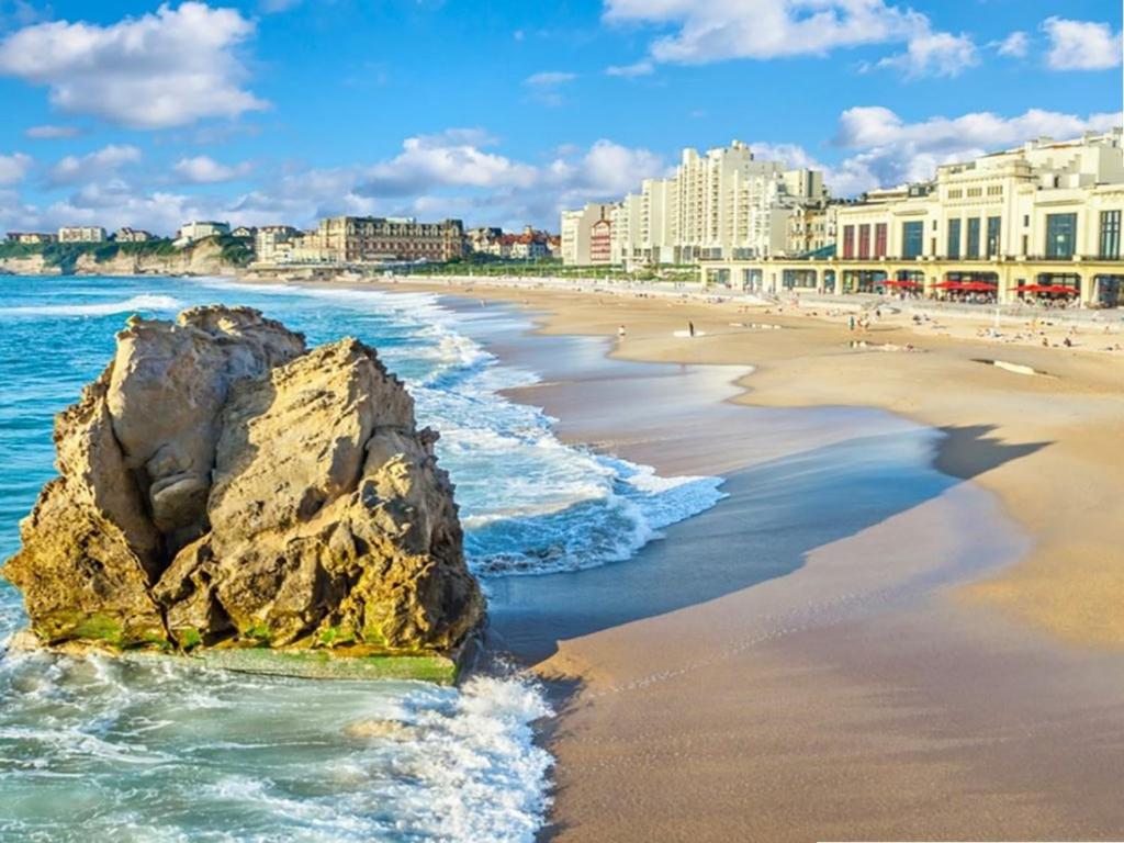 Appartement rénové pour 4 pers en centre de Biarritz à 250m de la plage - FR-1-3-581 - 5