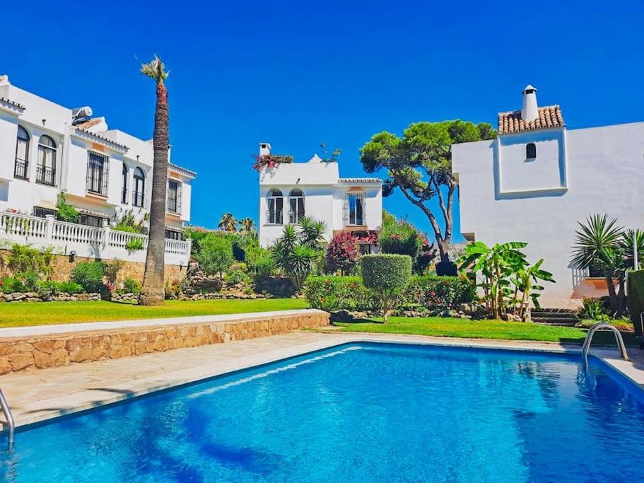 90-Cosy House With Roof Terrace in Calahonda, Mijas! - 2