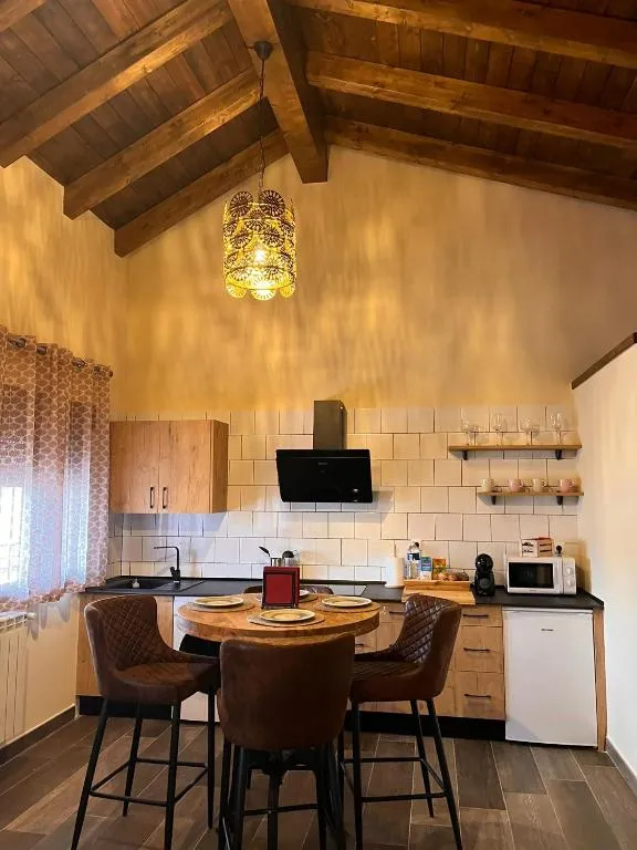 Casas del Barranco de la Hoz，位于Ventosa的酒店