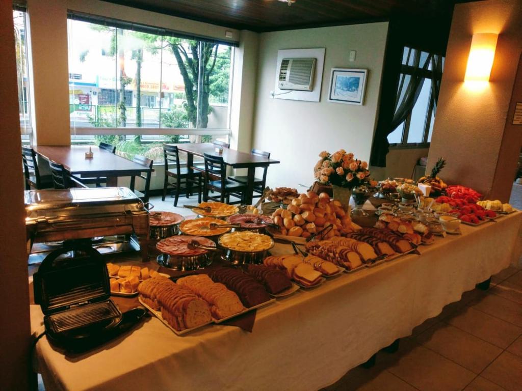 Food and beverages, Brisamar Suite Hotel in Florianopolis
