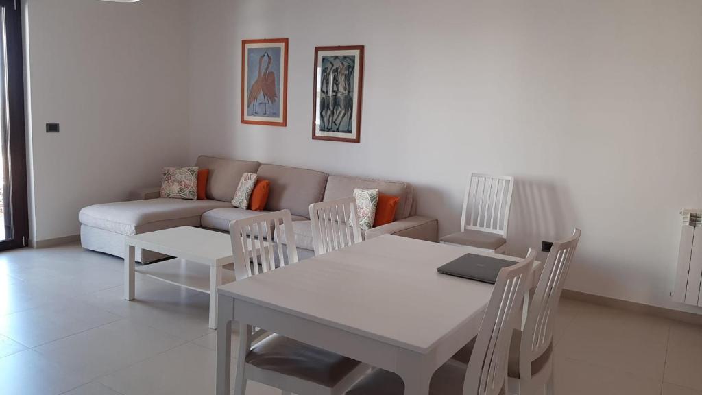 La Casa dei Due Mari - large apartment with parking - 5