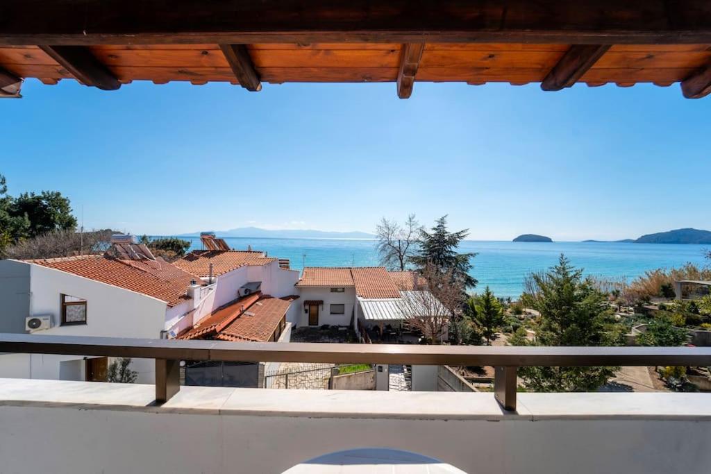 Veta Apartment - Seaview, Palaio Tsifliki
