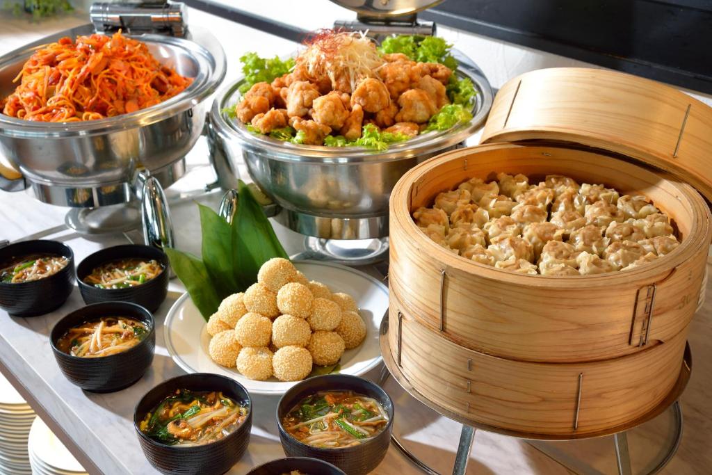 อาหารและเครื่องดื่ม