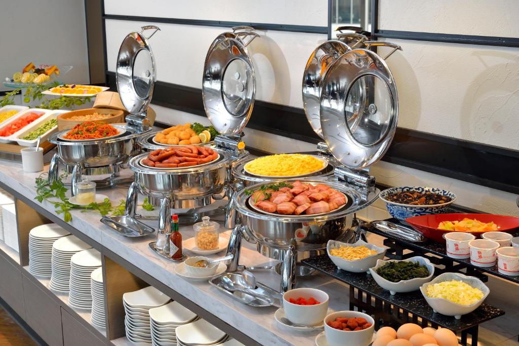 อาหารและเครื่องดื่ม