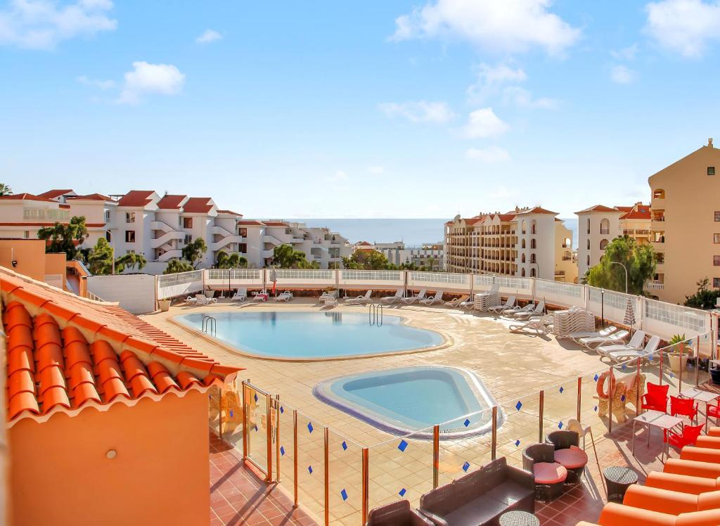 TOP FLOOR, Sea View, Huge Terrace, Heated Pool, Garage - 5