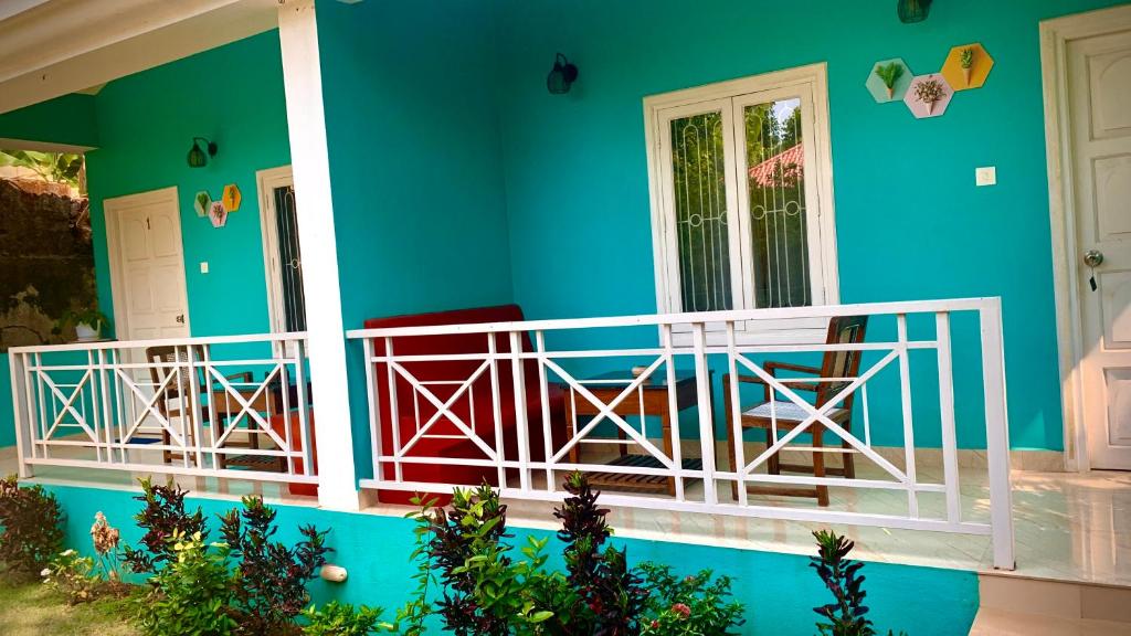 Stan-Inn, North Goa, Vagator, with strong WIFI,free private parking & kitchen, Can Cook where you st photo