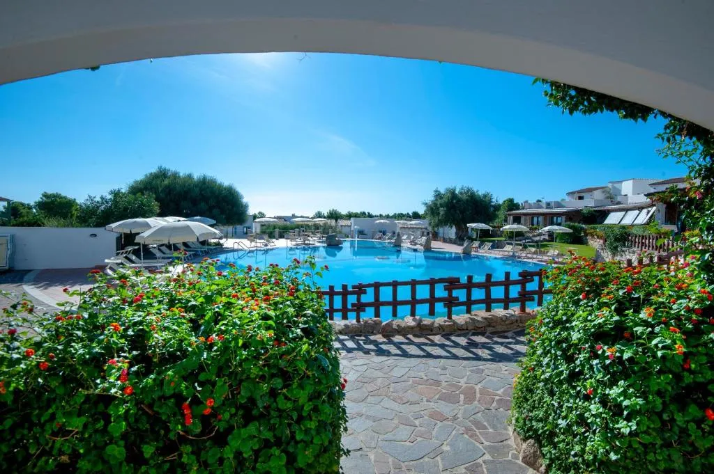 Hotel Resort Nuraghe Arvu, hotel v destinaci Cala Gonone
