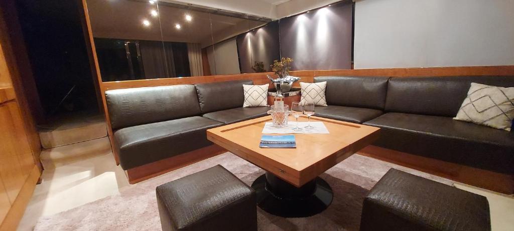 Yacht Charter Nice Cannes Antibes - 3