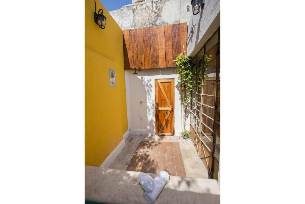 Casa Colonial Remodelada En El Barrio De Santa Ana - 3