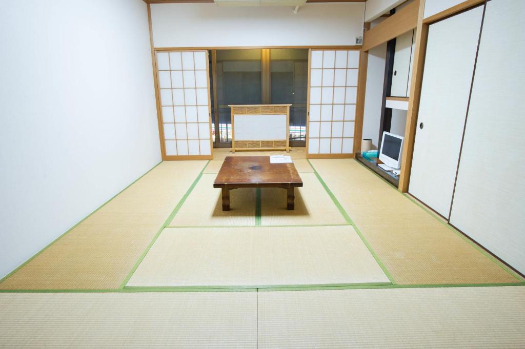 駅前山小屋A-yard photo