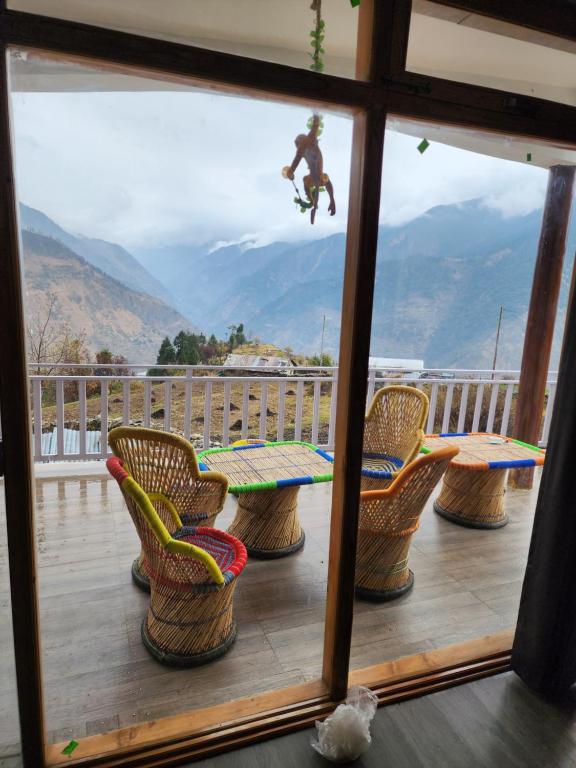 Dayra bugyaal trek resort photo