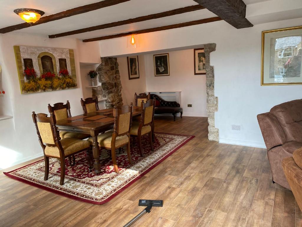 Jasmine Cottage, Birchover photo 5