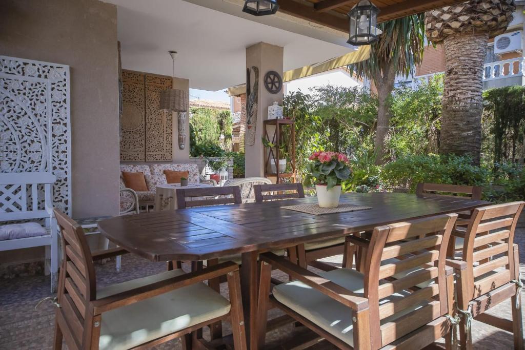 Casa adosada con piscina comunitaria Solo familias no grupos de jovenes - 4