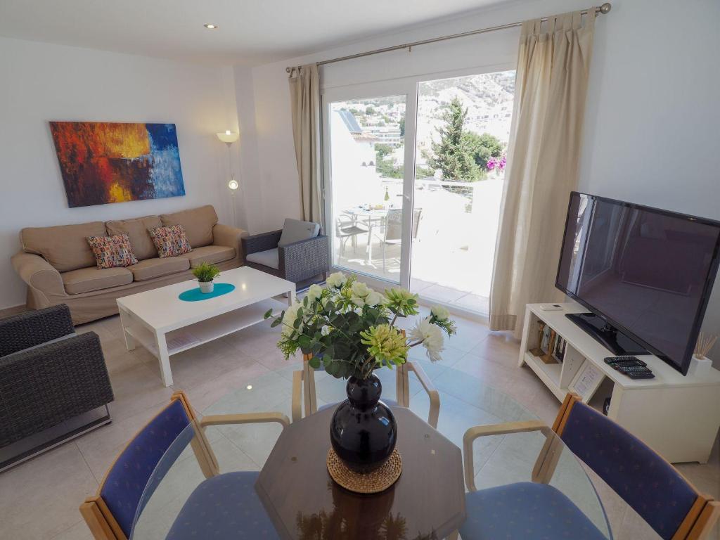 Nerja Paradise Rentals - Villa Ambar - 4