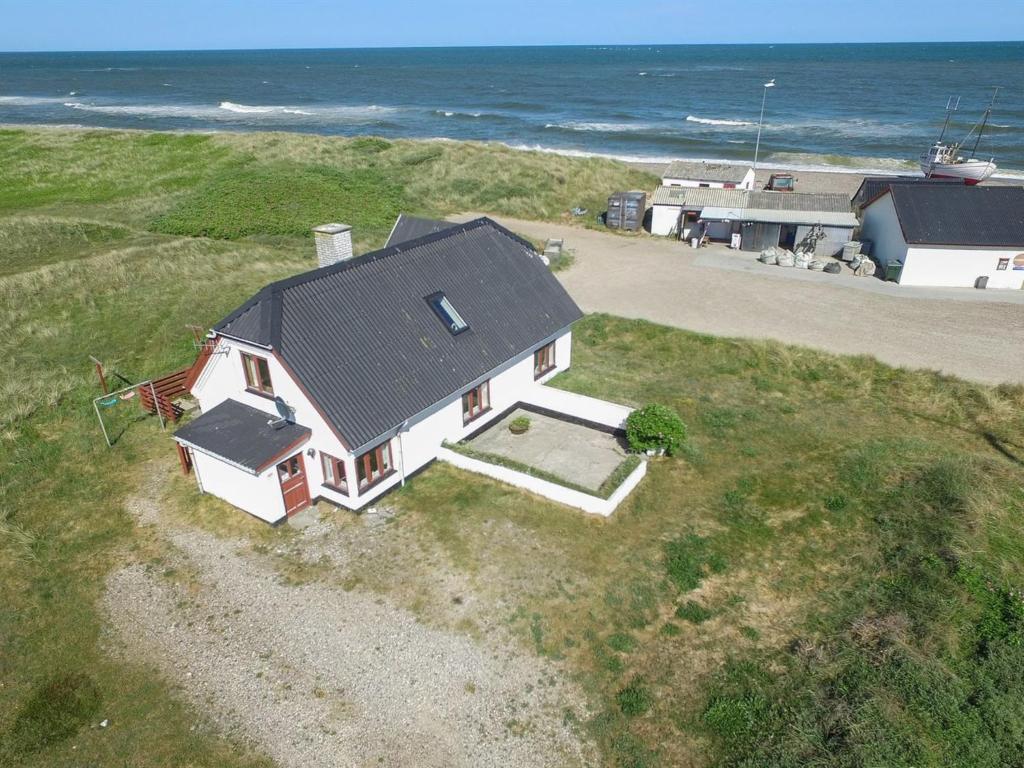 Holiday Home Stinne - 50m from the sea in NW Jutland by Interhome