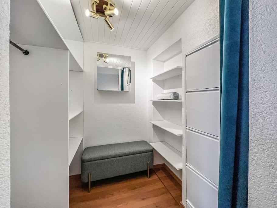Quiet & Comfy apartment on Av du Casino - 3