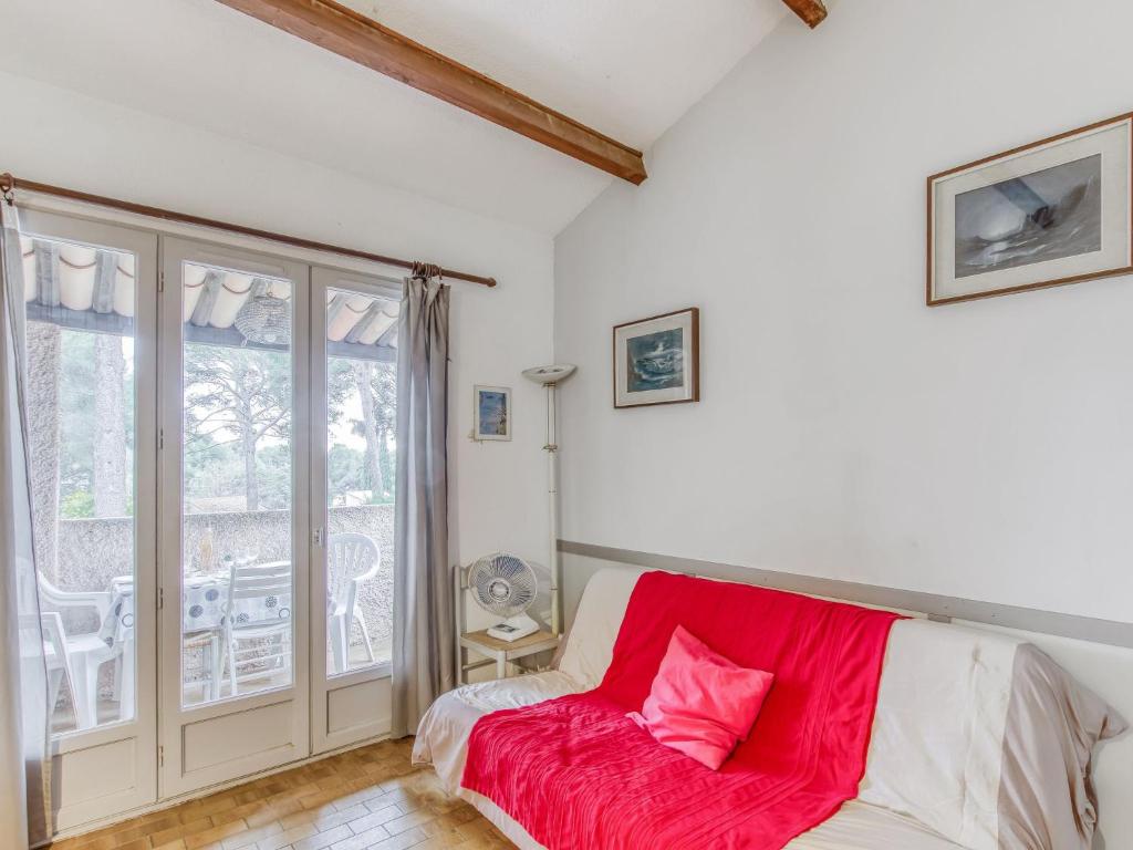 Studio Les Hauts du Port-3 by Interhome - 5